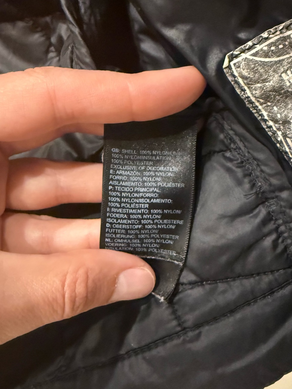 The North Face | Black Quilted Puffer Jacket | Kids XL Fits Women's M/L - Picture 9 of 15